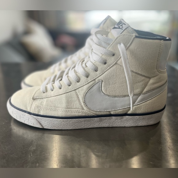 Nike Blazer A.P.C Bonton Paris ‘SAMPLE’ Sneakers - Picture 3 of 15